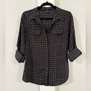 Ann Taylor Black and White Button Down blouse